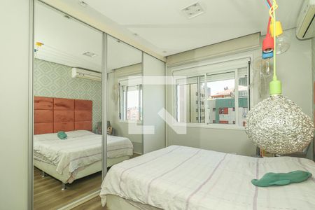 Quarto Suíte de apartamento para alugar com 3 quartos, 83m² em Independência, Porto Alegre