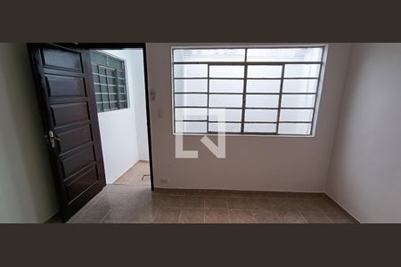 Sala de casa para alugar com 3 quartos, 119m² em Jardim Vista Alegre, Embu das Artes