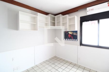 Quarto 1 de apartamento para alugar com 4 quartos, 274m² em Martins, Uberlândia