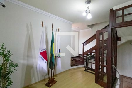 Sala 1 de casa para alugar com 4 quartos, 240m² em Céu Azul, Belo Horizonte