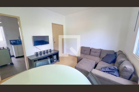 Sala de apartamento à venda com 3 quartos, 60m² em Alto Caiçaras, Belo Horizonte