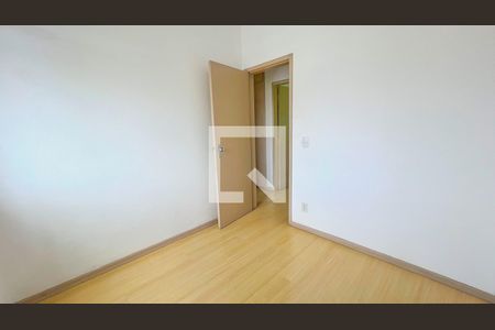 Quarto de apartamento à venda com 3 quartos, 60m² em Alto Caiçaras, Belo Horizonte