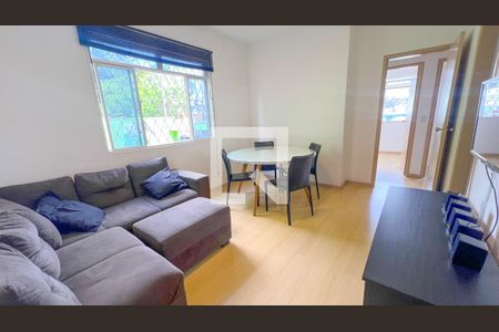 Sala de apartamento à venda com 3 quartos, 60m² em Alto Caiçaras, Belo Horizonte