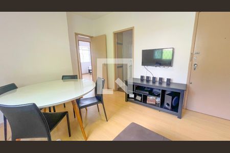 Sala de apartamento à venda com 3 quartos, 60m² em Alto Caiçaras, Belo Horizonte