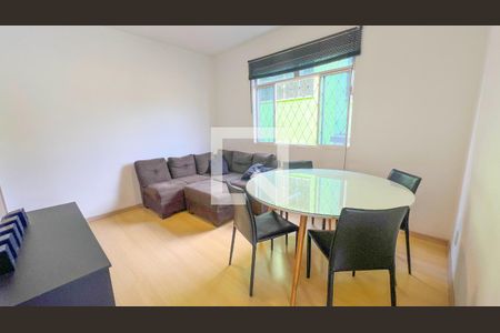 Sala de apartamento à venda com 3 quartos, 60m² em Alto Caiçaras, Belo Horizonte