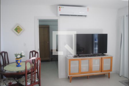 Sala de apartamento para alugar com 1 quarto, 53m² em Stella Maris, Salvador