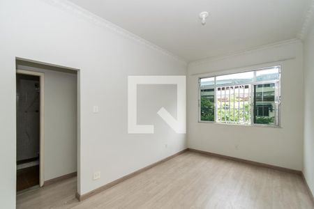 Sala de apartamento para alugar com 1 quarto, 47m² em Vila da Penha, Rio de Janeiro