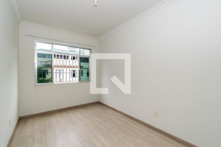 Sala de apartamento para alugar com 1 quarto, 47m² em Vila da Penha, Rio de Janeiro