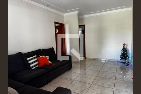 Sala de casa para alugar com 3 quartos, 114m² em Paulo Vi, Belo Horizonte