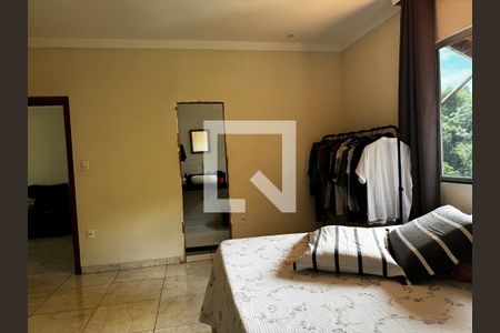 Suíte de casa para alugar com 3 quartos, 114m² em Paulo Vi, Belo Horizonte