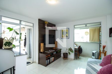 Sala 2 de apartamento à venda com 2 quartos, 104m² em Sagrada Família, Belo Horizonte