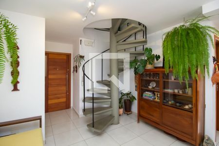 Sala 1 de apartamento à venda com 2 quartos, 104m² em Sagrada Família, Belo Horizonte