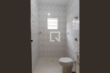 Banheiro de casa para alugar com 2 quartos, 110m² em Portal dos Gramados, Guarulhos