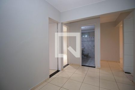 Sala de apartamento para alugar com 3 quartos, 79m² em Qnd 25, Brasília