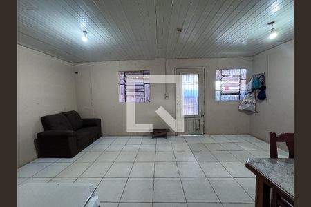 Sala de casa à venda com 3 quartos, 300m² em Santos Dumont, São Leopoldo