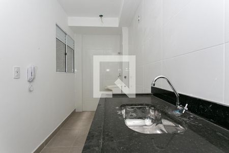 Cozinha de apartamento para alugar com 2 quartos, 42m² em Vila Matilde, São Paulo