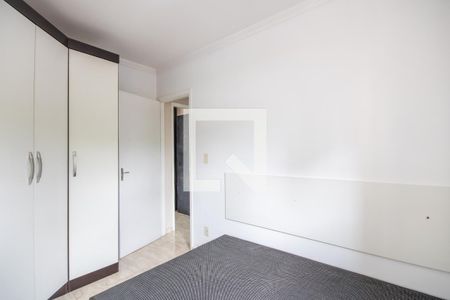 Quarto 1 de apartamento para alugar com 2 quartos, 52m² em Jardim Roberto, Osasco