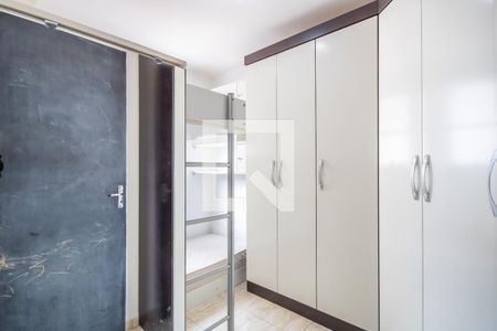 Quarto 2 de apartamento para alugar com 2 quartos, 52m² em Jardim Roberto, Osasco