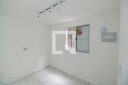 Quarto de casa para alugar com 1 quarto, 42m² em Jardim Boa Vista, Carapicuíba