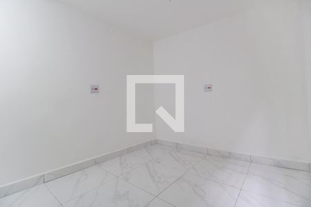 Quarto de casa para alugar com 1 quarto, 42m² em Jardim Boa Vista, Carapicuíba