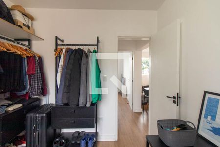 Quarto 1 de apartamento para alugar com 2 quartos, 42m² em Água Verde, Curitiba