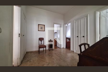 Hall de apartamento para alugar com 3 quartos, 155m² em Laranjeiras, Rio de Janeiro