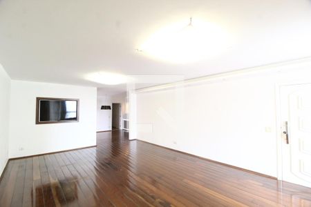 Sala 1 de apartamento para alugar com 4 quartos, 227m² em Tabajaras, Uberlândia