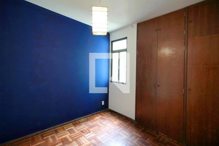 Quarto 1 de apartamento para alugar com 2 quartos, 56m² em Santa Efigênia, Belo Horizonte