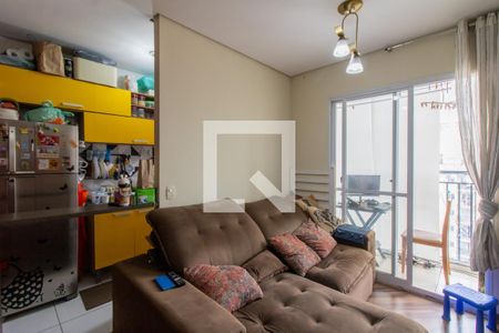 Sala de apartamento à venda com 3 quartos, 56m² em Jardim Cocaia, Guarulhos