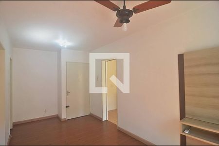 Sala de apartamento para alugar com 1 quarto, 38m² em Centro, Canoas