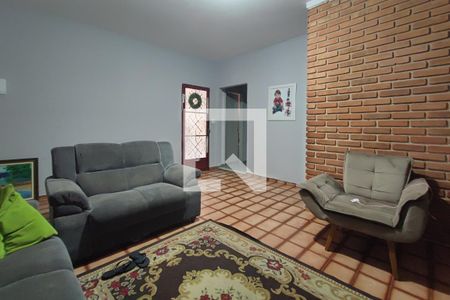 Sala de Estar de casa à venda com 3 quartos, 200m² em Vila Alberto Simões, Campinas