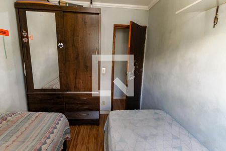 Quarto 1 de apartamento à venda com 2 quartos, 54m² em Parque Pinheiros, Taboão da Serra