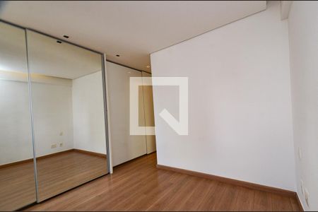 Suite de apartamento para alugar com 2 quartos, 100m² em Funcionários, Belo Horizonte