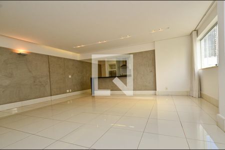 Sala de apartamento para alugar com 2 quartos, 100m² em Funcionários, Belo Horizonte