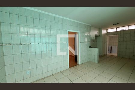 Cozinha  de casa à venda com 5 quartos, 190m² em Vila Bela I, Jundiaí