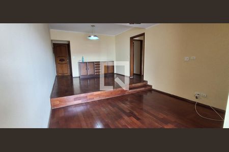 Sala de apartamento para alugar com 3 quartos, 120m² em Olímpico, São Caetano do Sul