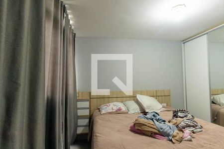 Quarto 2 Suite de apartamento para alugar com 2 quartos, 57m² em Capão Raso, Curitiba