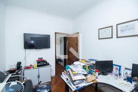 Quarto 2 de casa à venda com 3 quartos, 300m² em Serra, Belo Horizonte