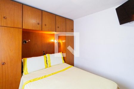 Quarto 1 de casa para alugar com 4 quartos, 225m² em Quitaúna, Osasco