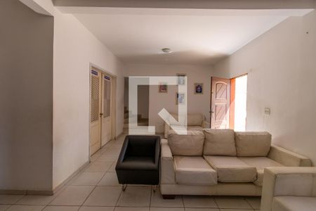 Sala de casa para alugar com 5 quartos, 508m² em Vila Santo Antônio, Cotia