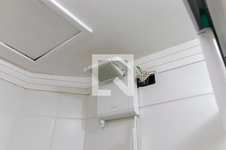 Banheiro da suíte de apartamento à venda com 2 quartos, 51m² em Jardim Nova Europa, Campinas