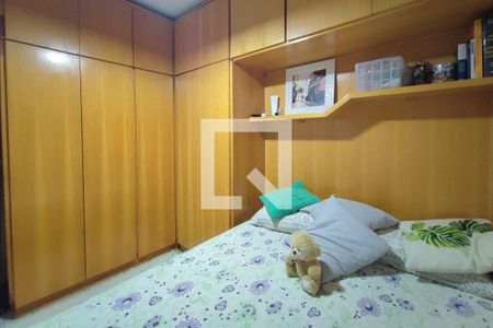 Quarto 1 de apartamento à venda com 2 quartos, 46m² em Vila Pompéia, Campinas