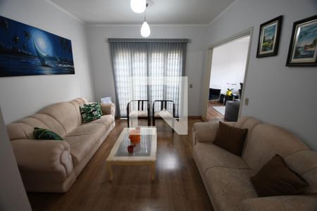 Sala  de casa para alugar com 4 quartos, 300m² em Parque Taquaral, Campinas