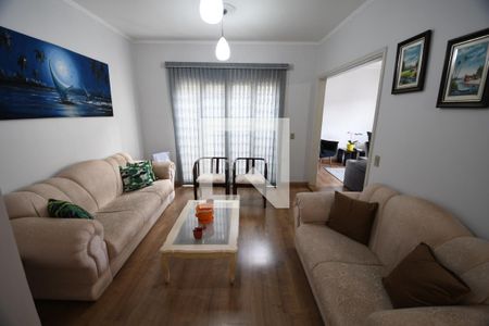 Sala  de casa para alugar com 4 quartos, 300m² em Parque Taquaral, Campinas