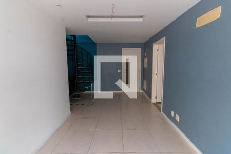 Sala de apartamento para alugar com 4 quartos, 194m² em Santa Rosa, Niterói