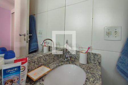 Banheiro Suíte de apartamento para alugar com 3 quartos, 60m² em Jardim Nova Europa, Campinas