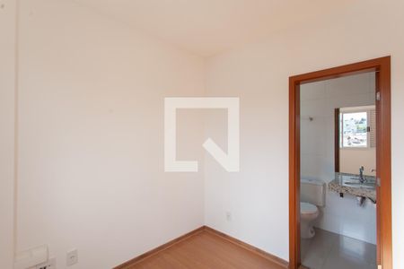 Suíte de apartamento à venda com 2 quartos, 60m² em Dona Clara, Belo Horizonte