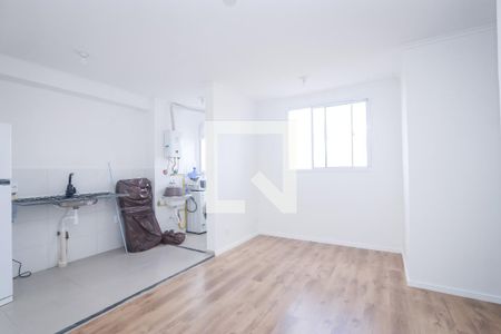 Sala de apartamento para alugar com 2 quartos, 42m² em Jardim Maria Duarte, São Paulo