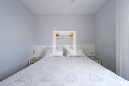 Suíte de apartamento para alugar com 3 quartos, 70m² em Jardim Maria Rosa, Taboão da Serra