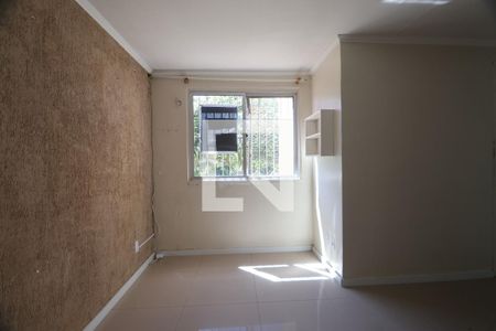 Sala de apartamento à venda com 2 quartos, 38m² em Olaria, Canoas